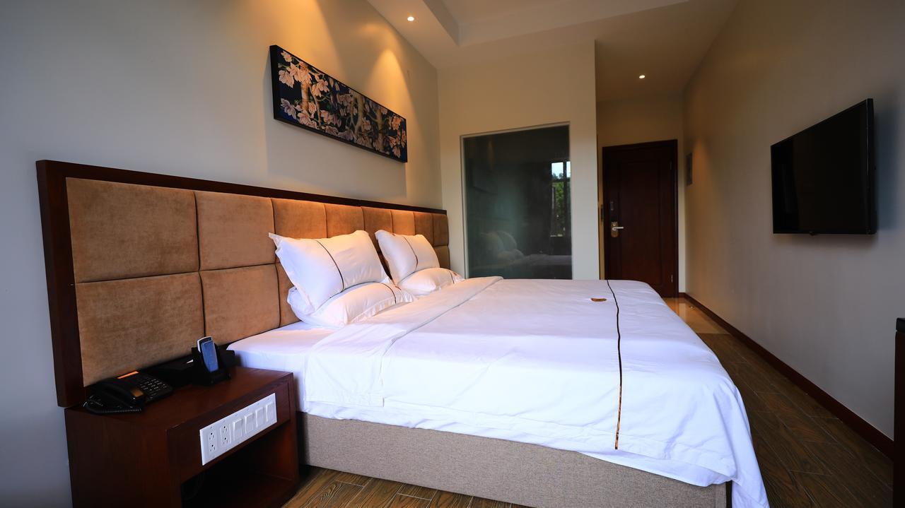 Tf Seaside Hotel Garapan Eksteriør billede